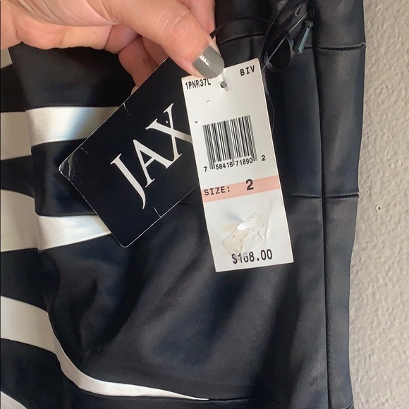 Jax size 2 formal dress - Picture 6 of 7